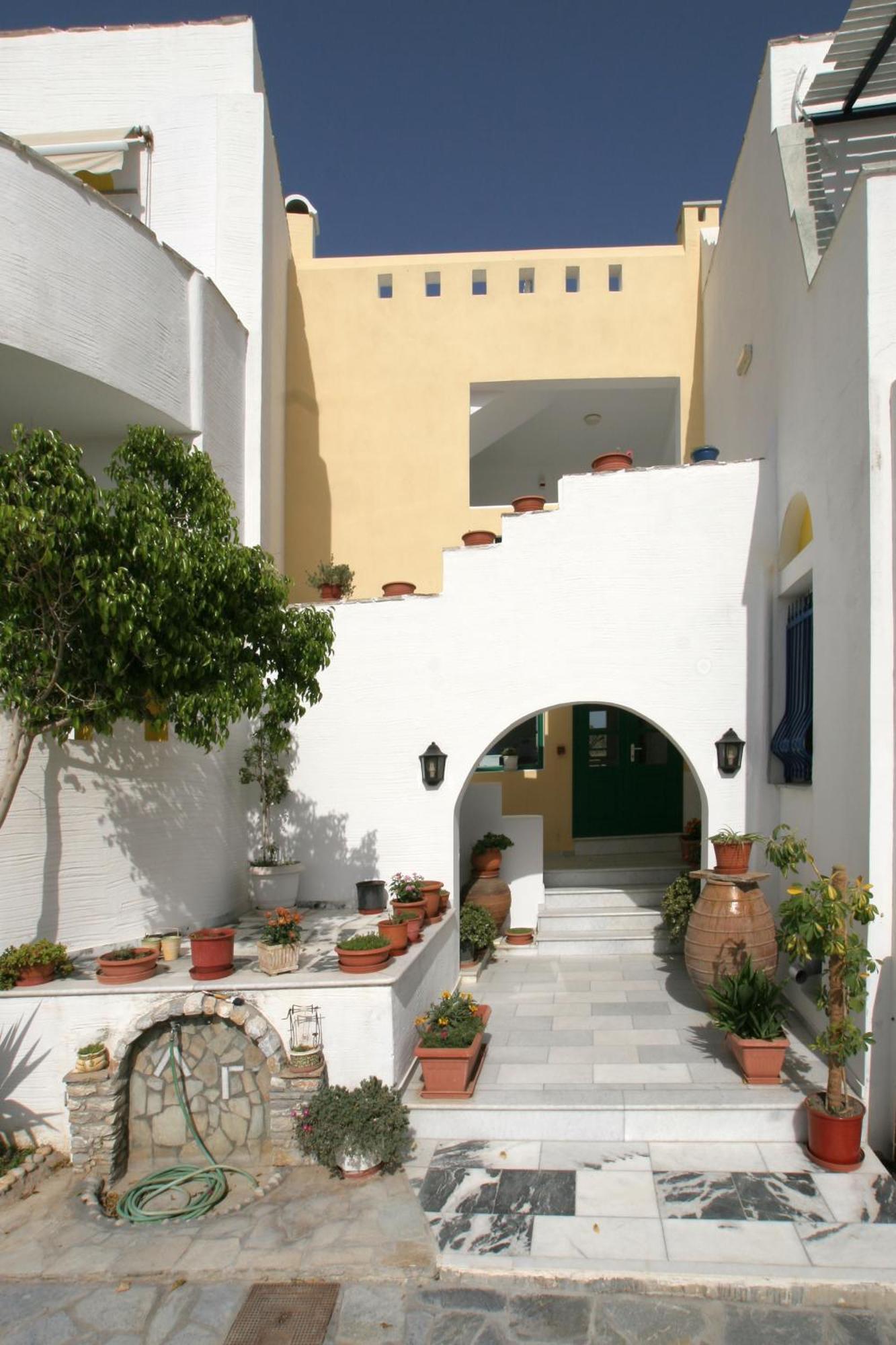 Aspasia Luxury Apartments Agia Anna  エクステリア 写真